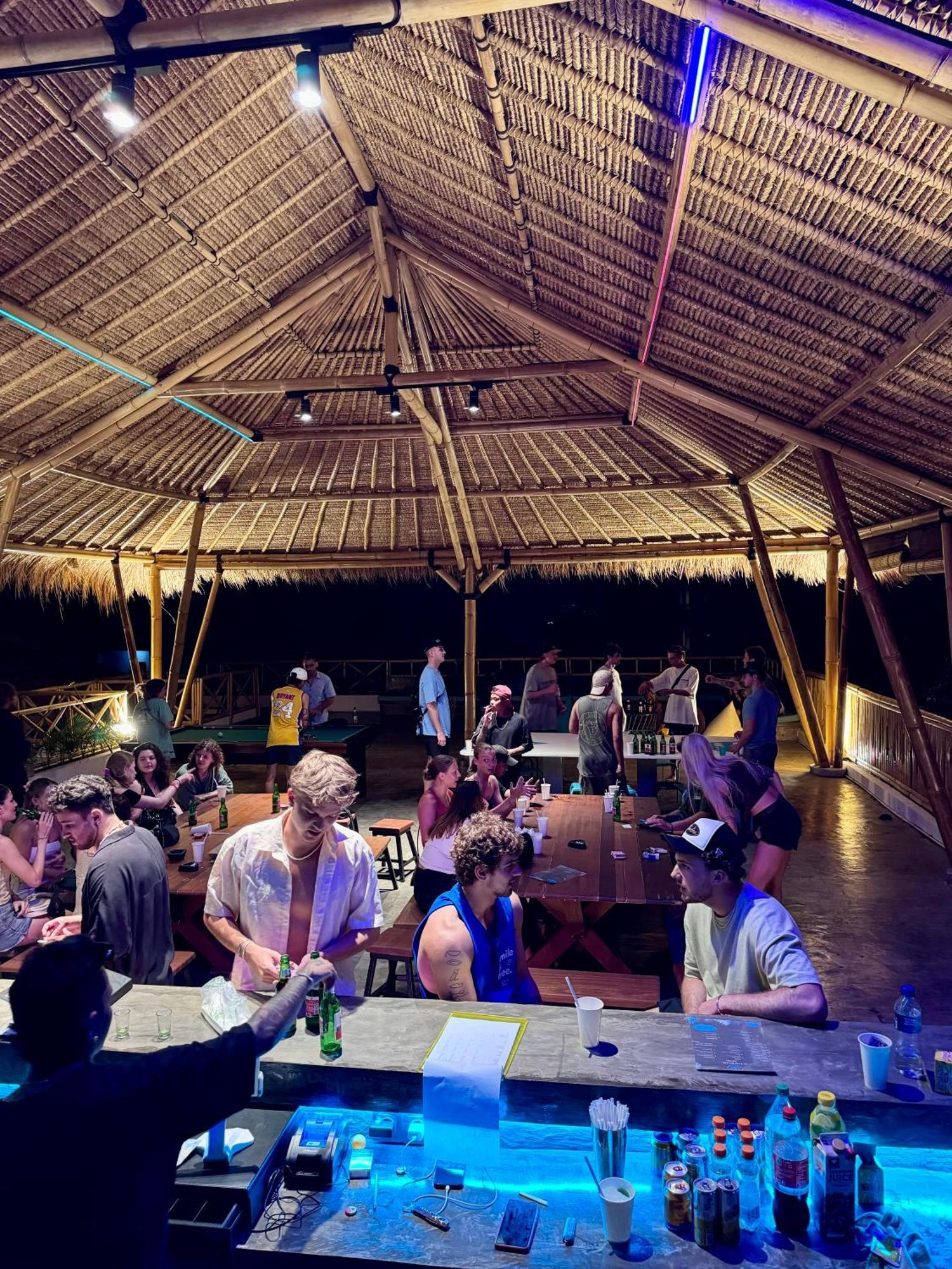 Canggu Central Hostel Zewnętrze zdjęcie