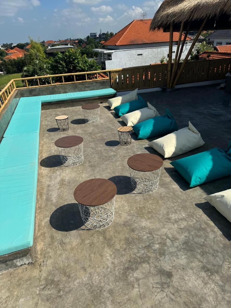 Canggu Central Hostel Zewnętrze zdjęcie